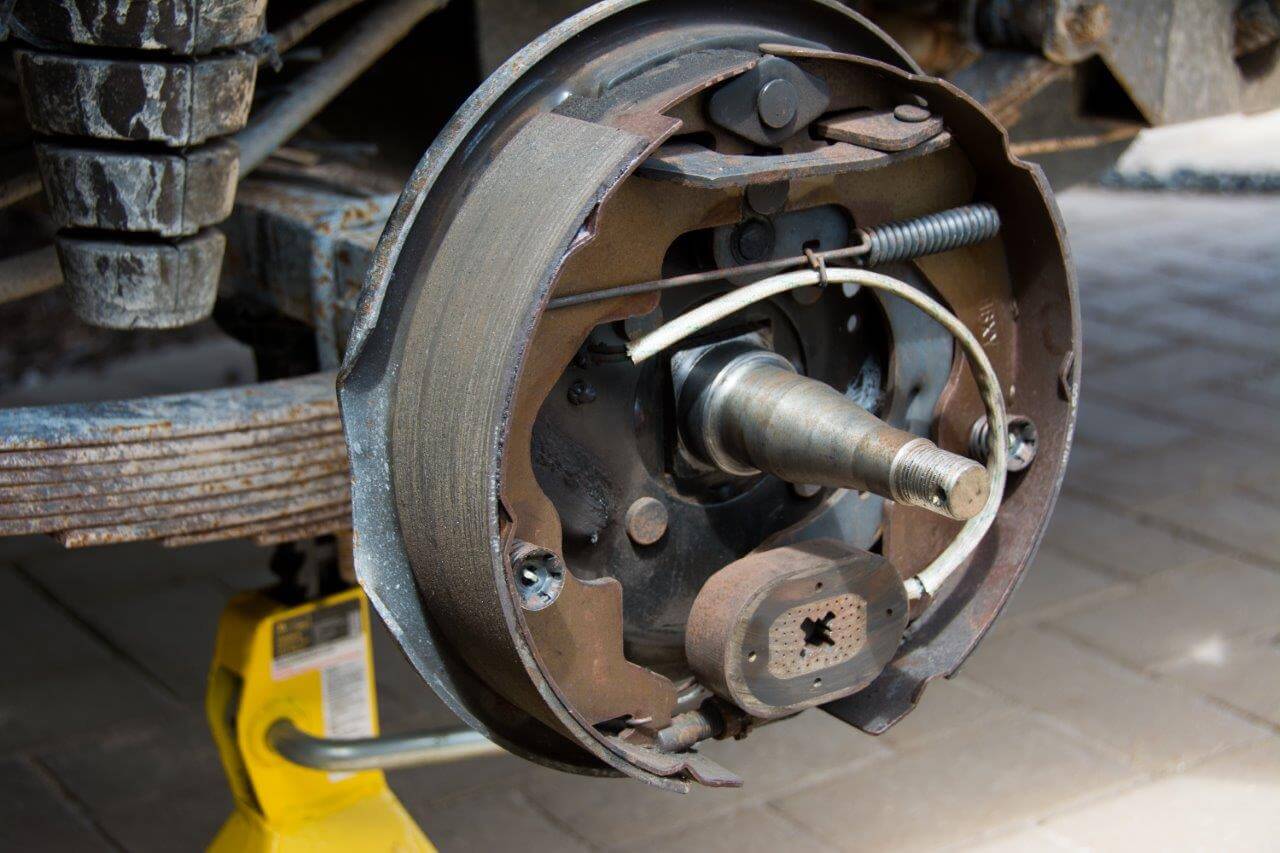 how-to-adjust-drum-brakes-on-a-trailer-do-not-dpf-delete